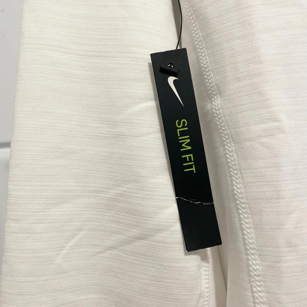 Nike Therma Training Slim Fit Men Shirt